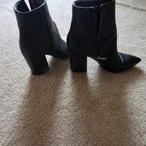 Calvin Klein Black Pointed-Toe Block Heel Ankle Boots with Side Zip Accent